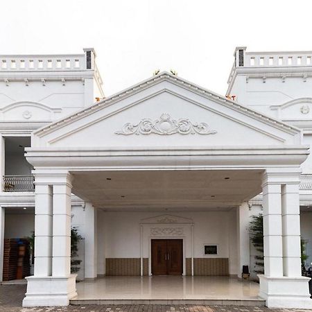 Reddoorz @ Binjai Otel Dış mekan fotoğraf