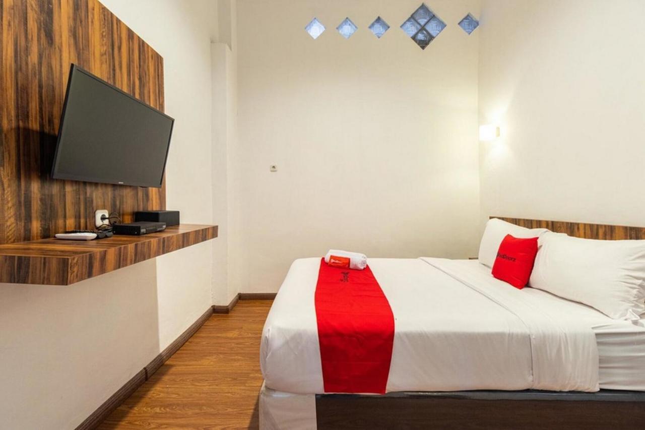Reddoorz @ Binjai Otel Dış mekan fotoğraf